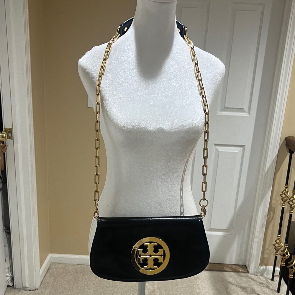 Black and Gold Chain Shoulder Bag tor